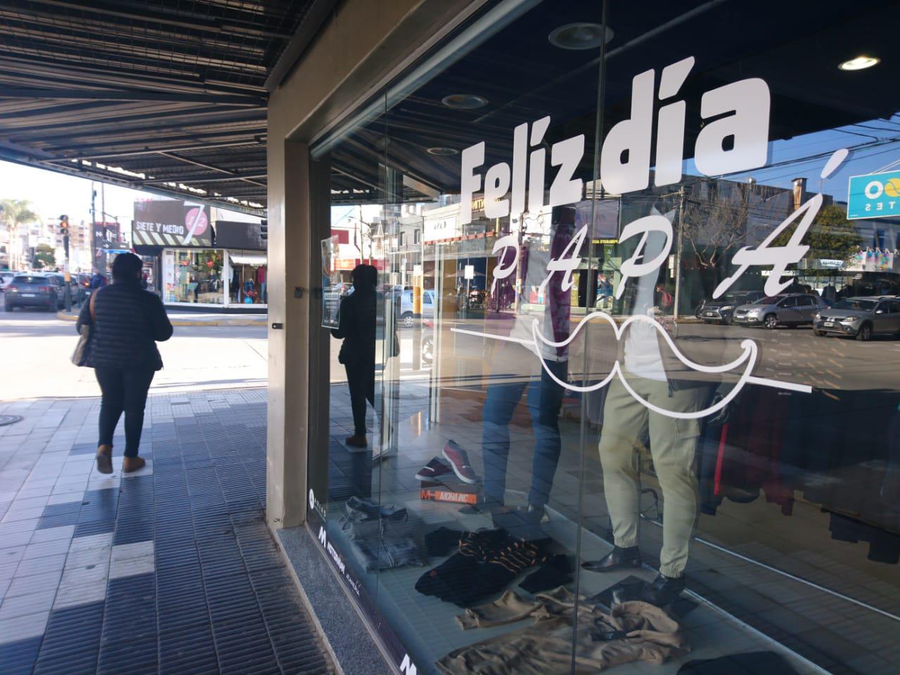 LOCALES Comercio