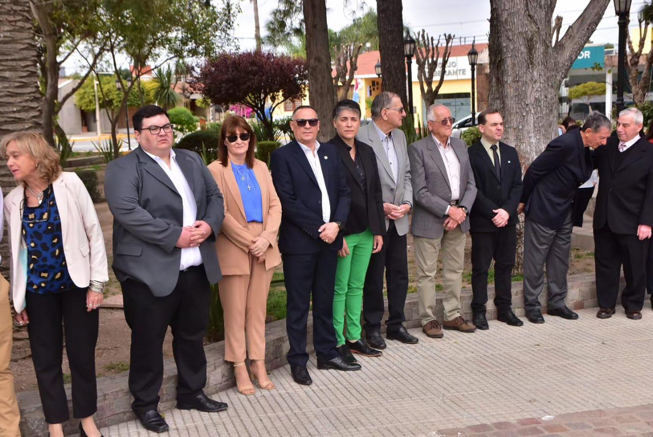 fa44a10f-0ef6-476f-961e-22205075050e