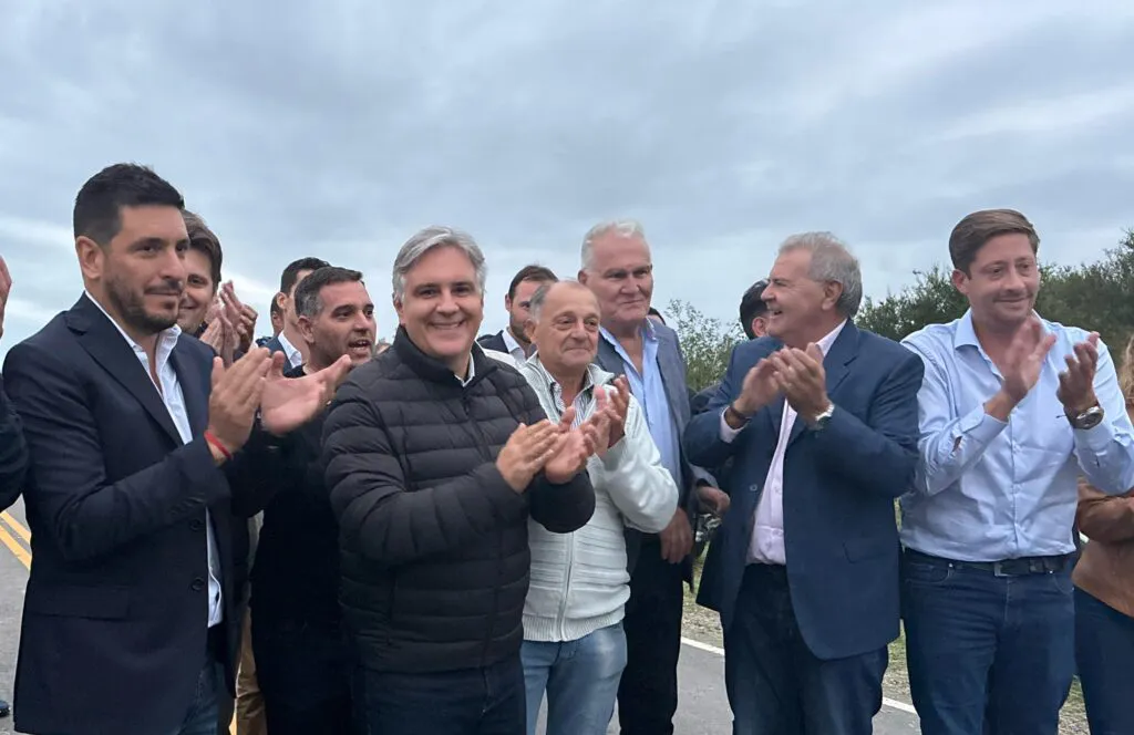 ACTO LLARYORA