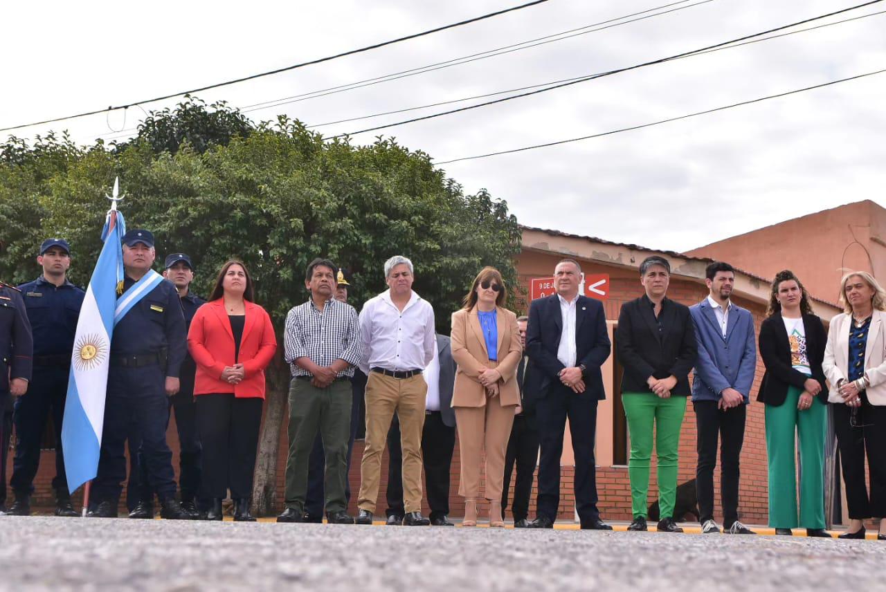 6ed22de0-f0f1-4d6c-acba-d1b2283df23e