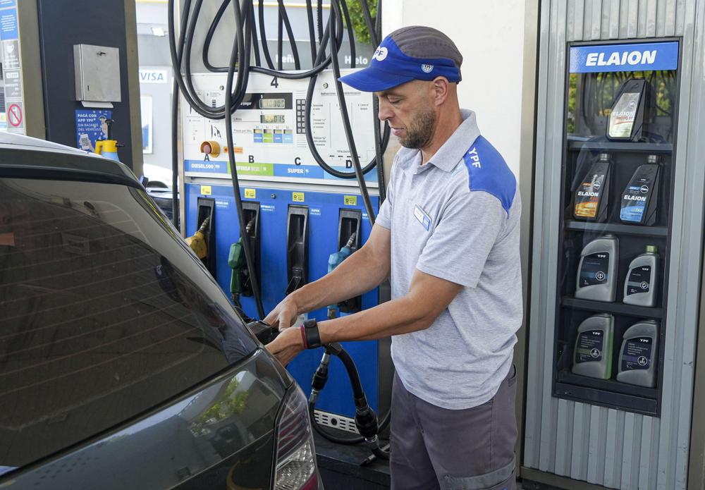 LOCALES Combustible