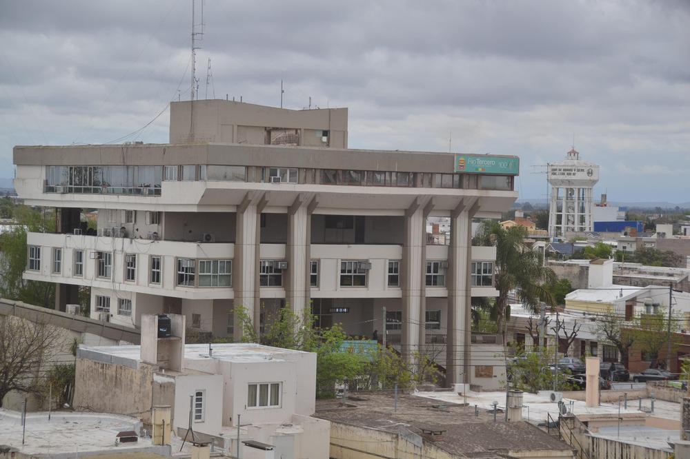 LOCALES-MUNI Y COOP.