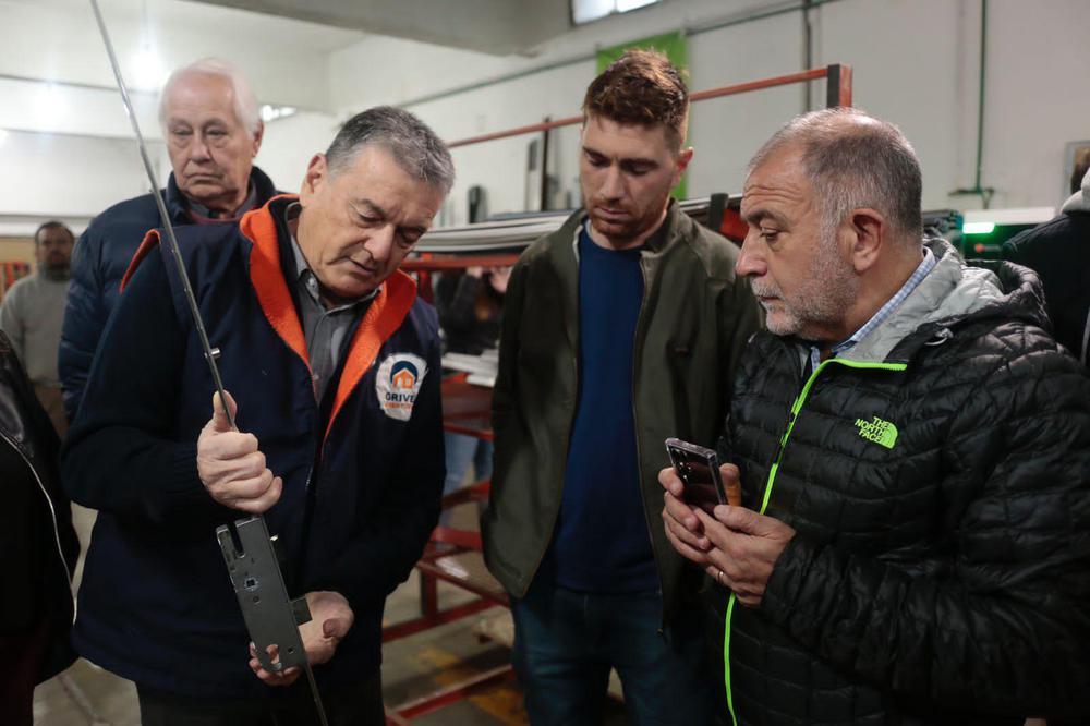 555990f8-e8e6-4cbe-b8d2-59dc7ef93bfa