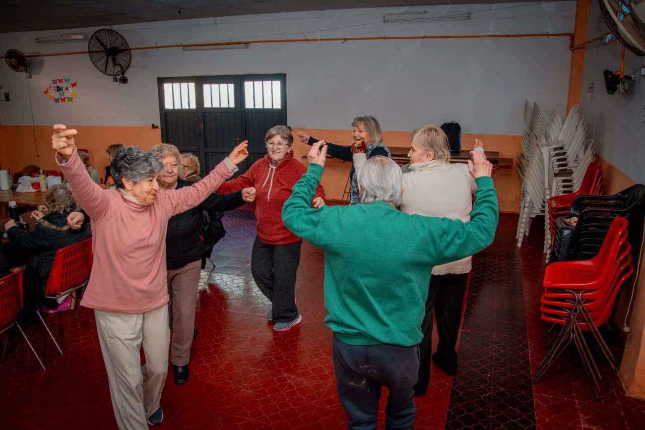 ADULTOS MAYORES