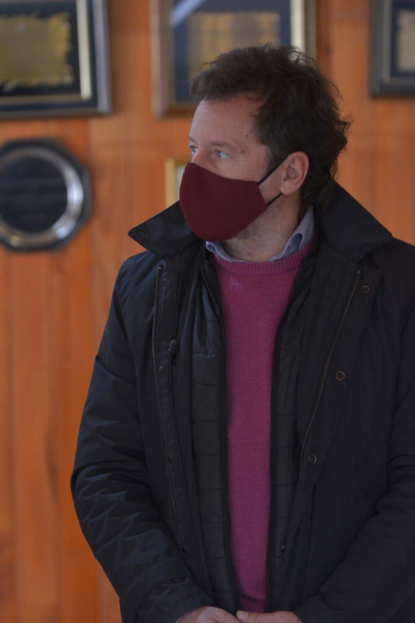 b71082eb-88a6-428d-b0f2-b4844d8aa993