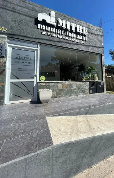 Mitre8