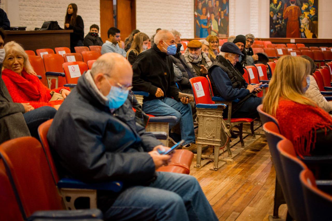 1763a0a4-017b-4d7e-b72d-c64e1bbfa827